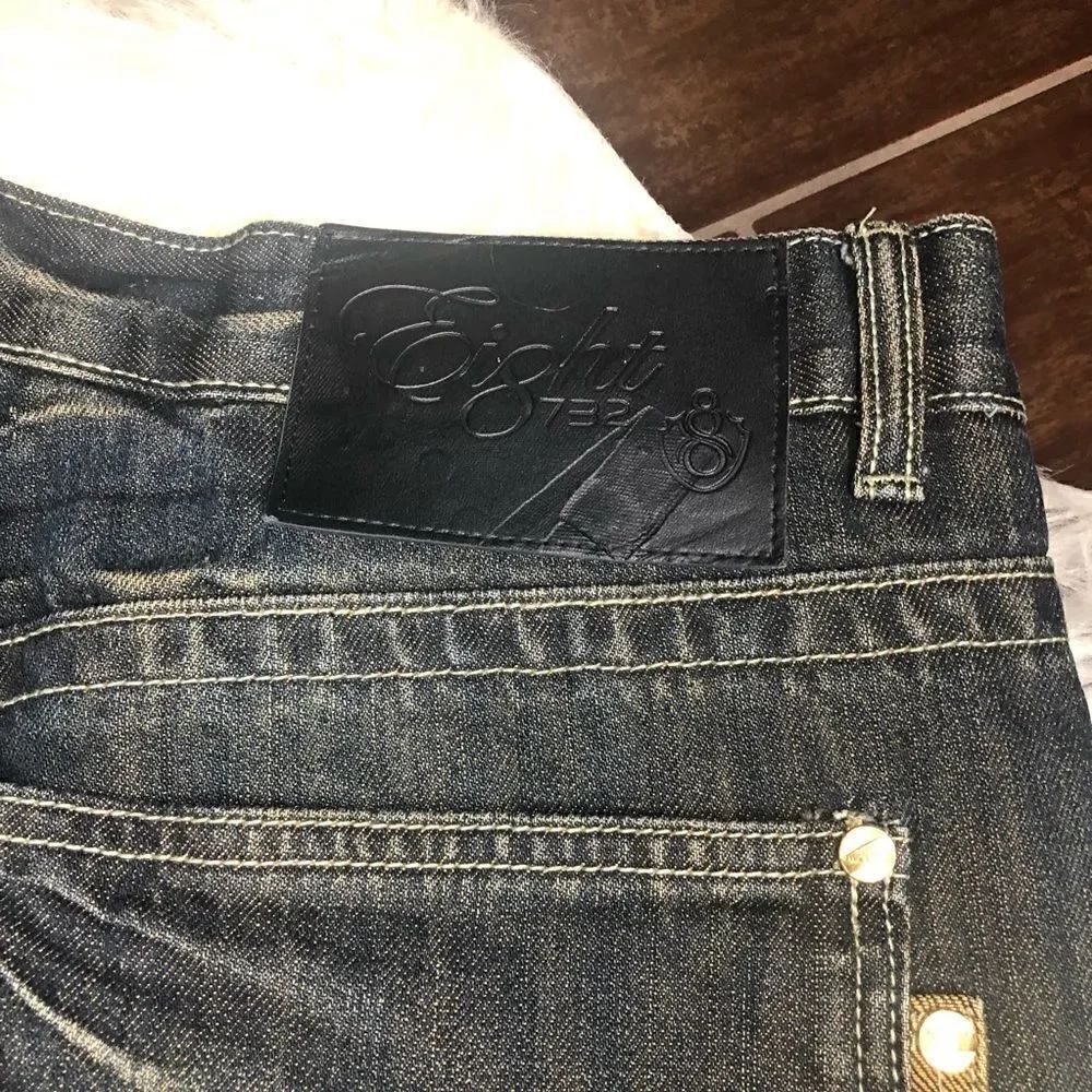 Eight732 distressed washed denim sz 38X34 - Picture 9 of 11